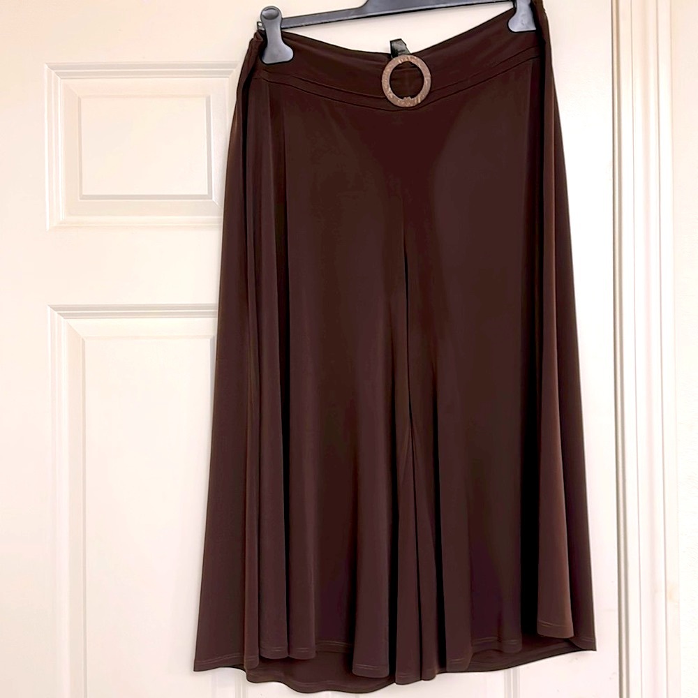 Wide Leg Crops Chocolate Silky Feel Stretch Waist Plus 14/16 (More like 18)